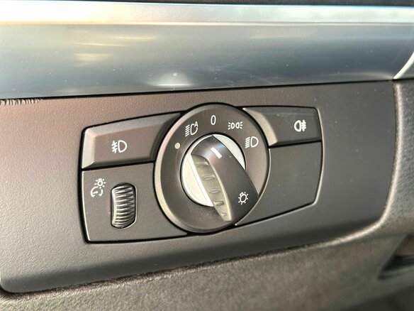 2013 BMW X6 35i I (E71) Рестайлинг, белый - вид 15