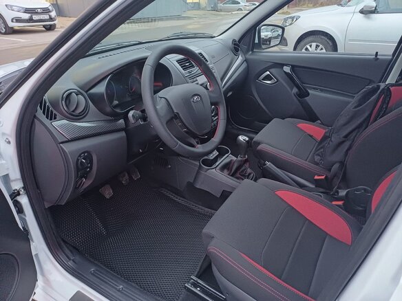 2023 Lada (ВАЗ) Granta Drive Active I Рестайлинг, белый, 1000000 рублей - вид 6