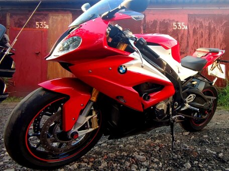 2016 BMW S 1000 RR, красный, 1490000 рублей, вид 1