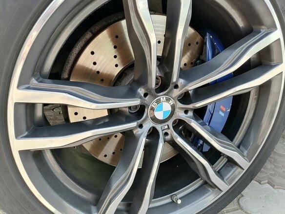 2015 BMW X6 M II (F86), голубой, 5000000 рублей - вид 36