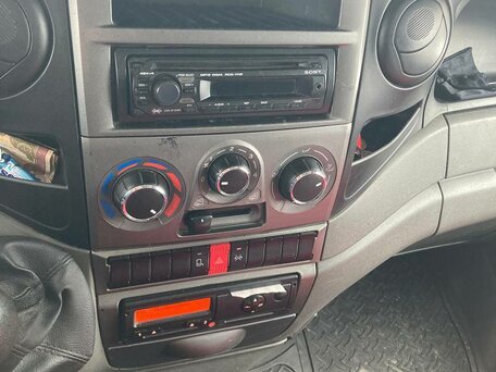 2013 Iveco Daily, белый, 2500000 рублей, вид 5
