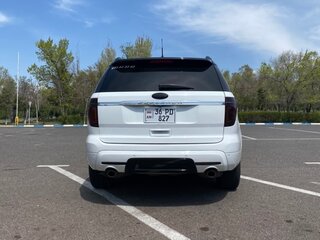 2013 Ford Explorer V, белый, 1500000 рублей, вид 3