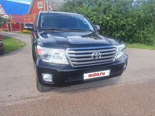 2013 Toyota Land Cruiser 200 Series Рестайлинг 1, чёрный, 4230000 рублей, вид 2