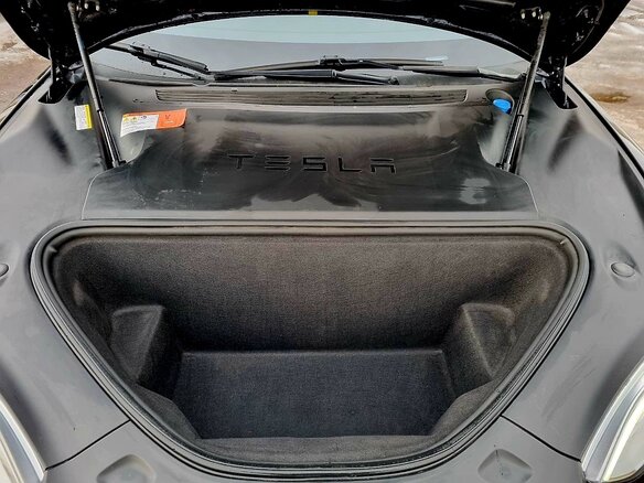 2017 Tesla Model S 90D I Рестайлинг, чёрный, 3150000 рублей - вид 22