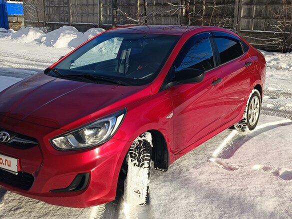 2011 Hyundai Solaris I, красный, 840000 рублей - вид 6