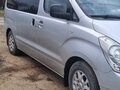 2010 Hyundai H-1 5-speed II, серебристый, 1600000 рублей - вид 3
