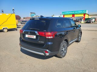 2017 Mitsubishi Outlander III Рестайлинг 2, чёрный, 2150000 рублей, вид 4