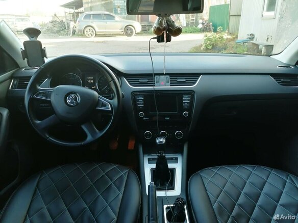 2015 Skoda Octavia III (A7), чёрный, 1920000 рублей - вид 15