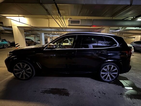 2019 BMW X5 M50d IV (G05/G18), чёрный, 8550000 рублей - вид 12