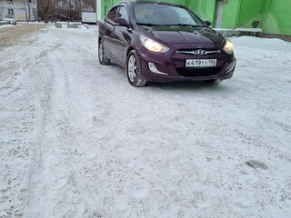 2011 Hyundai Solaris I, фиолетовый, 820000 рублей, вид 3