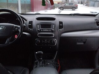 2013 Kia Sorento II Рестайлинг, чёрный, 1570000 рублей, вид 5