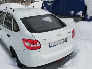 2015 Lada (ВАЗ) Granta I, белый, 450000 рублей, вид 3