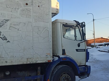 1996 Mercedes-Benz 1820, белый, 1550000 рублей, вид 3