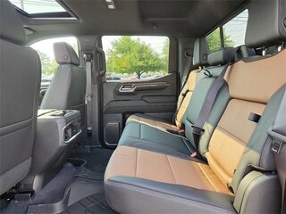 2024 Chevrolet Silverado Crew Cab IV (T1XX) Рестайлинг, красный, 8611687 рублей, вид 4