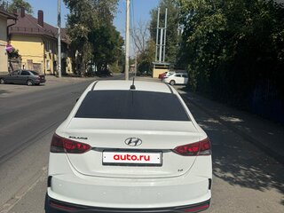 2020 Hyundai Solaris II Рестайлинг, белый, 1111111 рублей, вид 4