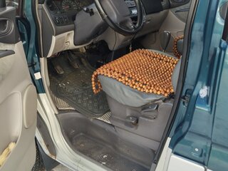1995 Mitsubishi Space Gear I, зелёный, 750000 рублей, вид 4