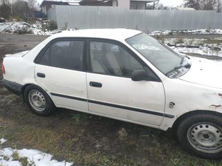 1997 Toyota Corolla VIII (E110), белый, 130000 рублей, вид 2