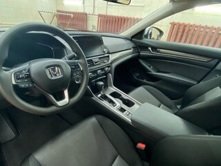 2020 Honda Accord X, серый, 1900000 рублей, вид 5