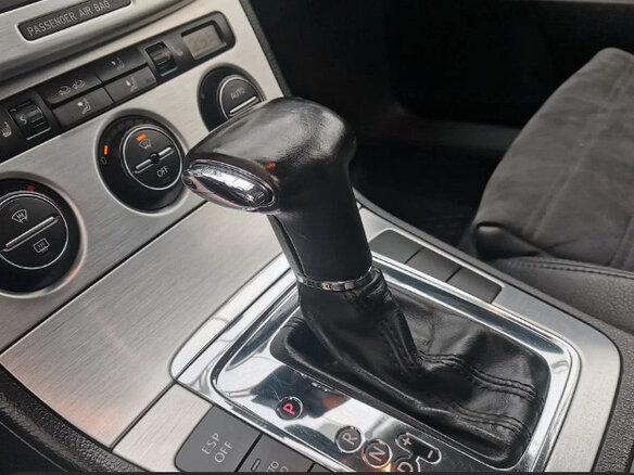 2007 Volkswagen Passat B6, чёрный, 1000100 рублей - вид 8