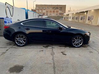 2016 Mazda 6 III (GJ) Рестайлинг, чёрный, 1650000 рублей, вид 3