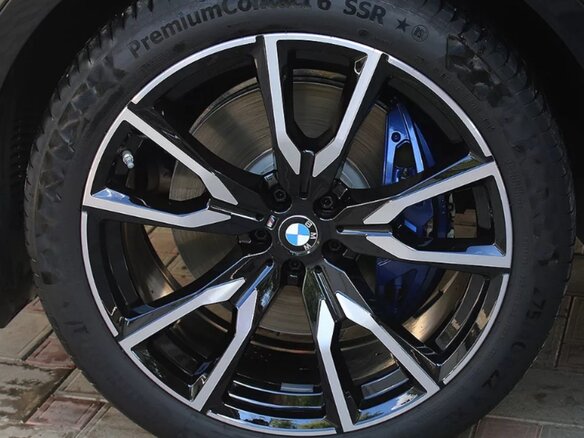 2021 BMW X7 30d I (G07), чёрный, 11990000 рублей - вид 10