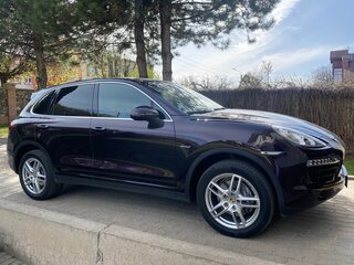 2011 Porsche Cayenne Diesel II (958), фиолетовый, 3800000 рублей, вид 1