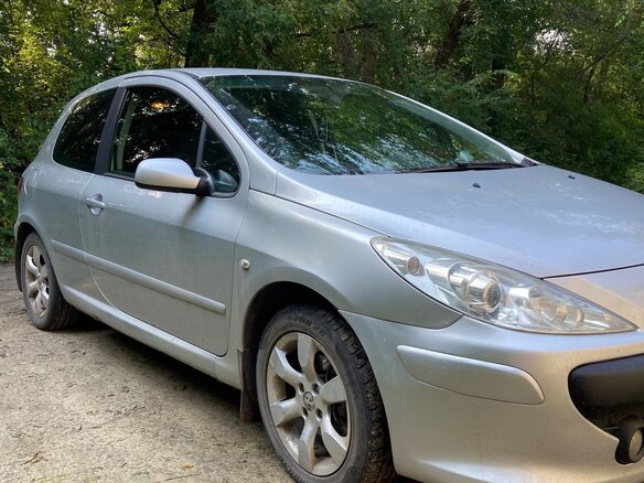2005 Peugeot 307 I, серебристый, 380000 рублей - вид 5