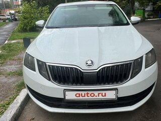 2018 Skoda Octavia III (A7) Рестайлинг, белый, 1145000 рублей, вид 1
