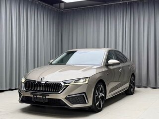 2023 Skoda Octavia IV (A8), коричневый, 2389055 рублей, вид 3
