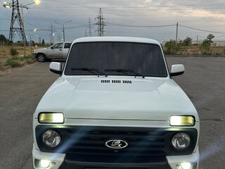 2016 Lada (ВАЗ) 2121 (4x4) I Рестайлинг, белый, 615000 рублей, вид 2