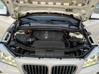 2013 BMW X1 20d I (E84) Рестайлинг, белый, 1830000 рублей, вид 4