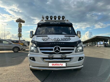 2011 Mercedes-Benz Sprinter, белый, 4300000 рублей, вид 2