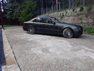2007 Mercedes-Benz E-Класс 230 III (W211, S211) Рестайлинг, чёрный, 1985000 рублей, вид 4