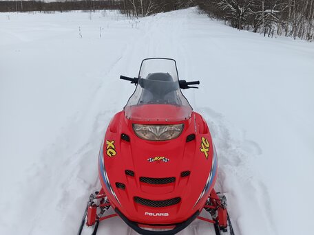 2004 Polaris 440 INDY, красный, 350000 рублей, вид 1