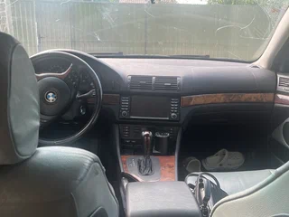 2001 BMW 5 серии 520i IV (E39) Рестайлинг, зелёный, 540000 рублей, вид 2