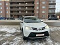 2015 Toyota RAV4 IV (XA40), белый, 1950000 рублей - вид 2