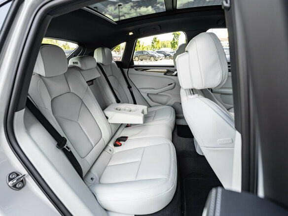2026 Porsche Macan I Рестайлинг 2, серый, 13300000 рублей - вид 19