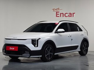 2026 Kia Niro II Рестайлинг, белый, 2650000 рублей, вид 1
