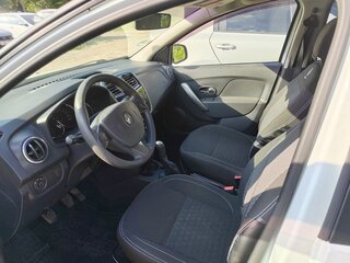 2014 Renault Logan II, белый, 1300000 рублей, вид 3