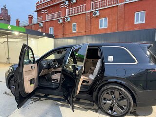 2026 Li Auto (Lixiang) L9 52.3 kWh I Рестайлинг, чёрный, 7300000 рублей, вид 2