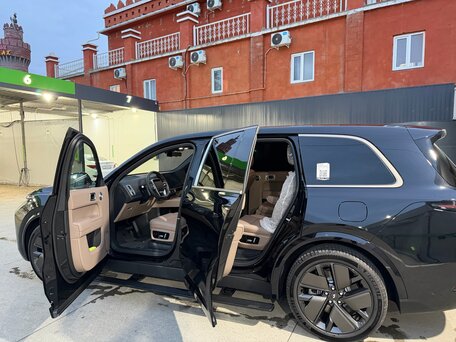 2026 Li Auto (Lixiang) L9 52.3 kWh I Рестайлинг, чёрный, 7300000 рублей, вид 2