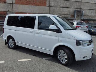 2013 Volkswagen Multivan T5 Рестайлинг, белый, 3600000 рублей, вид 1