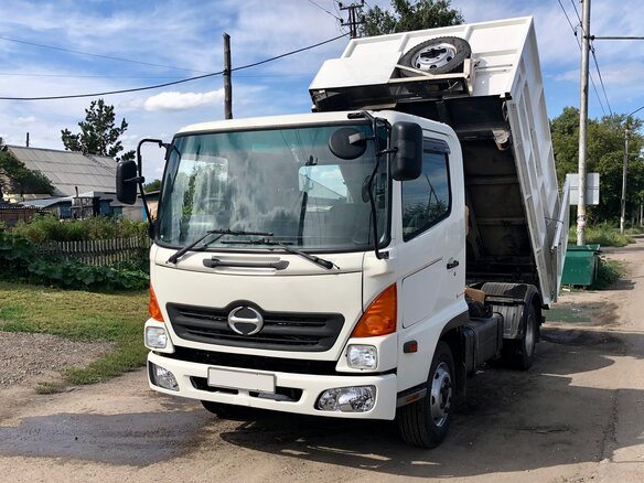 2004 Hino Series 500 (Ranger), белый, 4200000 рублей - вид 1