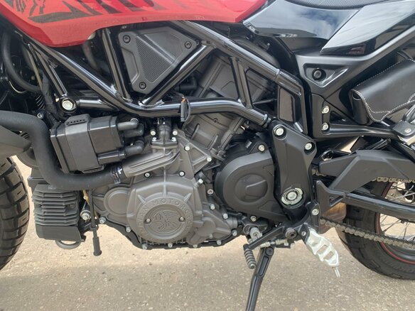 2020 Indian FTR 1200, красный, 1290000 рублей - вид 12