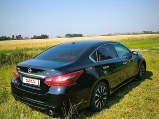 2017 Nissan Altima V (L33) Рестайлинг, чёрный, 1750000 рублей, вид 3