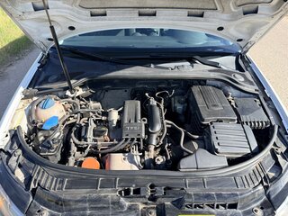 2012 Audi A3 II (8P) Рестайлинг 2, белый, 800000 рублей, вид 2