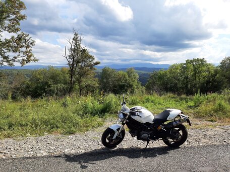 2013 Ducati Monster 696, белый, 490000 рублей, вид 2