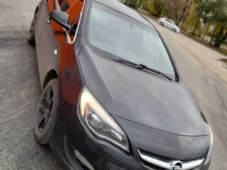 2013 Opel Astra J Рестайлинг, чёрный, 515000 рублей, вид 4