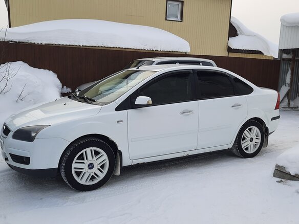 2008 Ford Focus II, белый, 500000 рублей