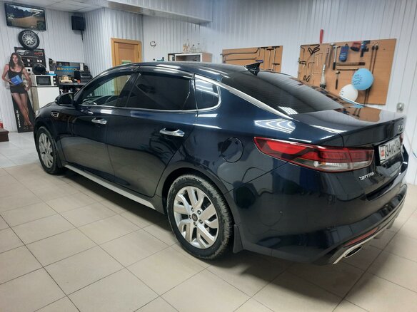 2017 Kia Optima IV, синий, 2000000 рублей - вид 8